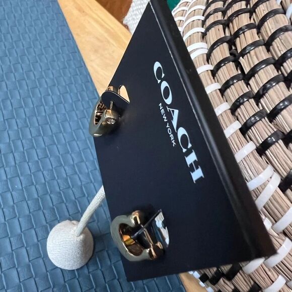 NWT Coach Signature Gold Lever Back Earrings With Crystal Stud Accents #TSER - Picture 8 of 8